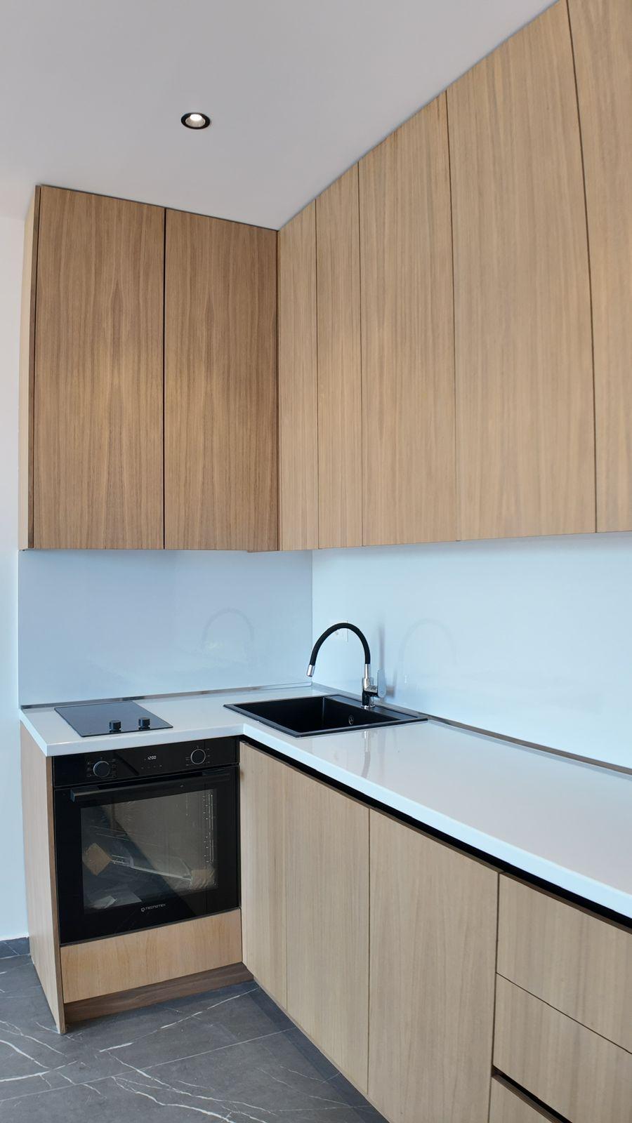 White Residence Hotel-Apartment Ksamil