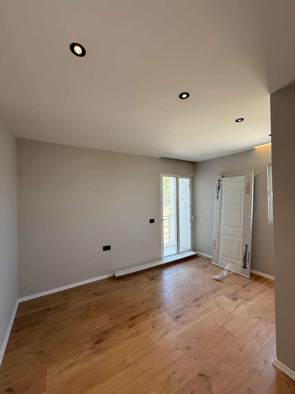 Two-Bedroom Apartment with Sea View for Sale – Idriz Alidhima Street, Saranda