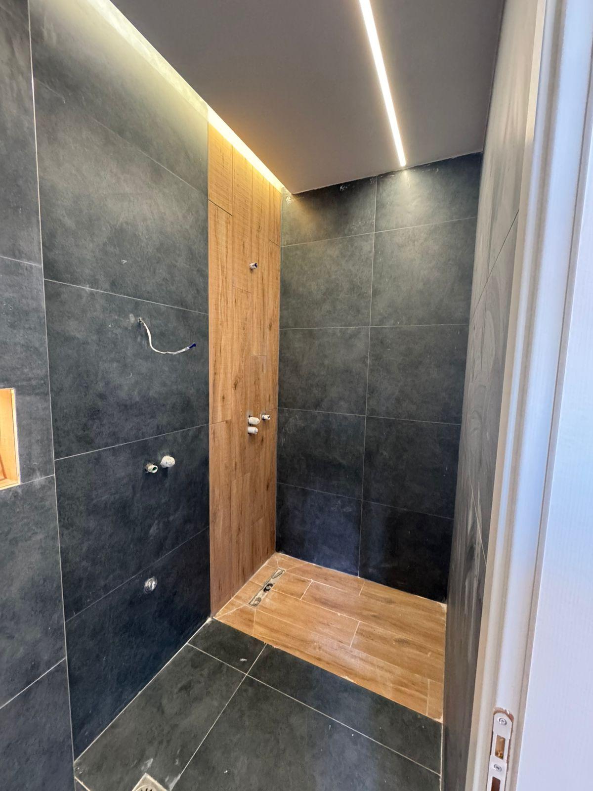 Seaview Studio-Apartment for Sale in Saranda – Panorama Street, Just Steps from the Sea