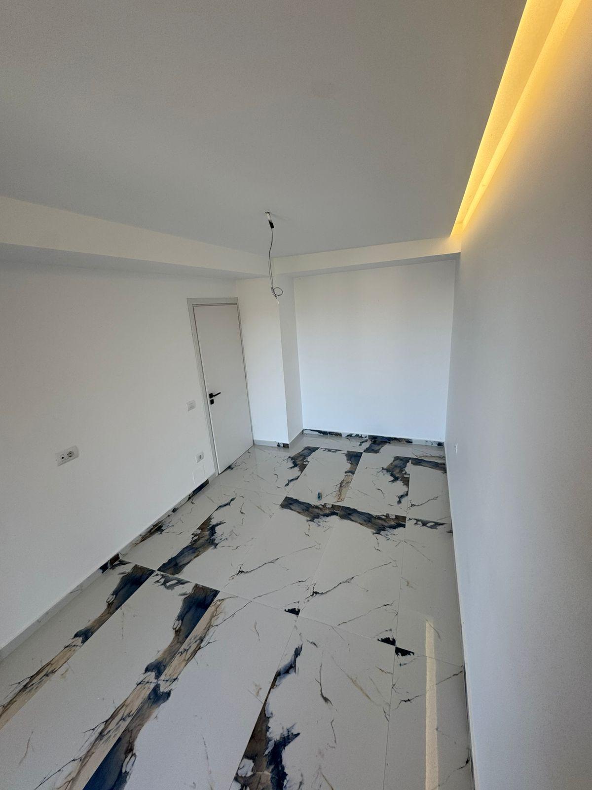 Seaview Apartment for Sale in Saranda – Panorama Street, Just Steps from the Sea