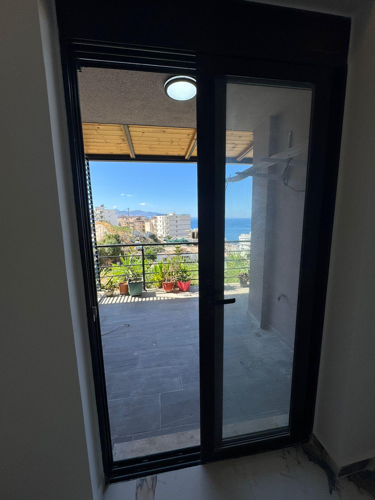 Seaview Apartment for Sale in Saranda – Panorama Street, Just Steps from the Sea