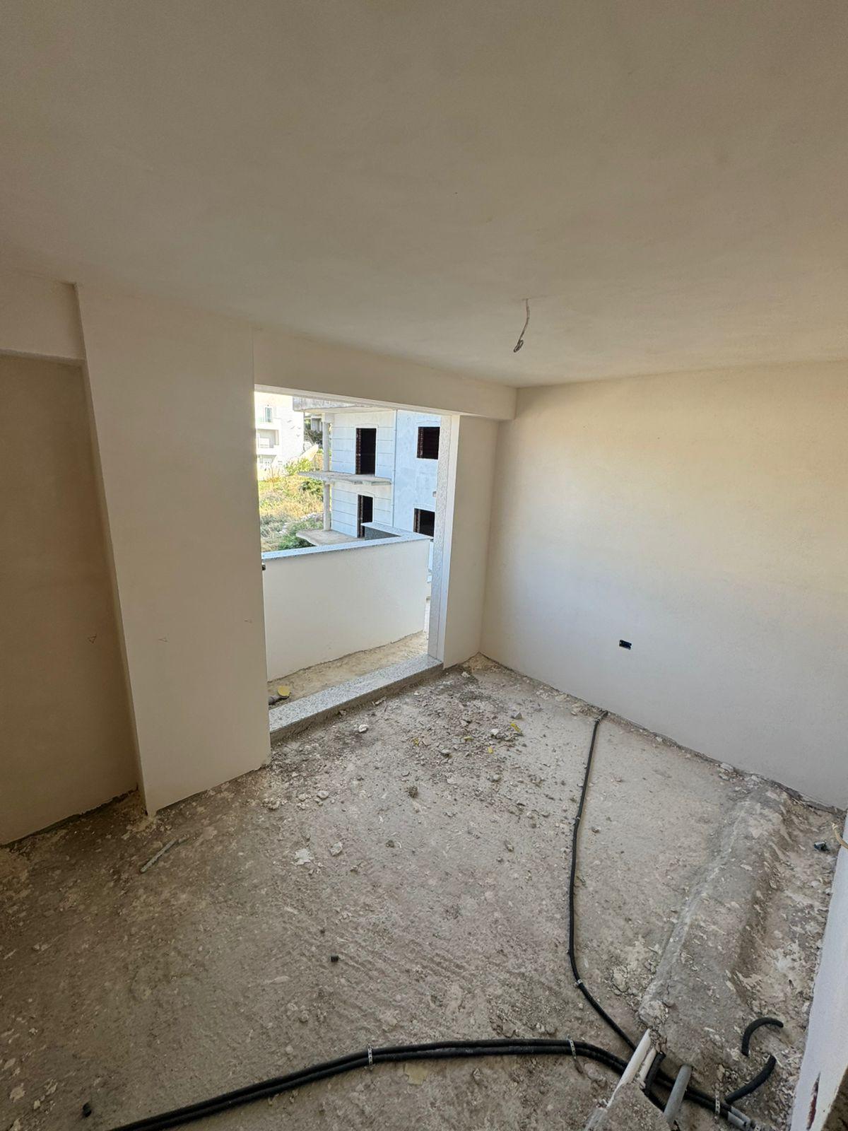 Seaview 1-Bedroom Apartment for Sale in Saranda – 76 m², 3rd Floor, New High-Quality Building, €150,000