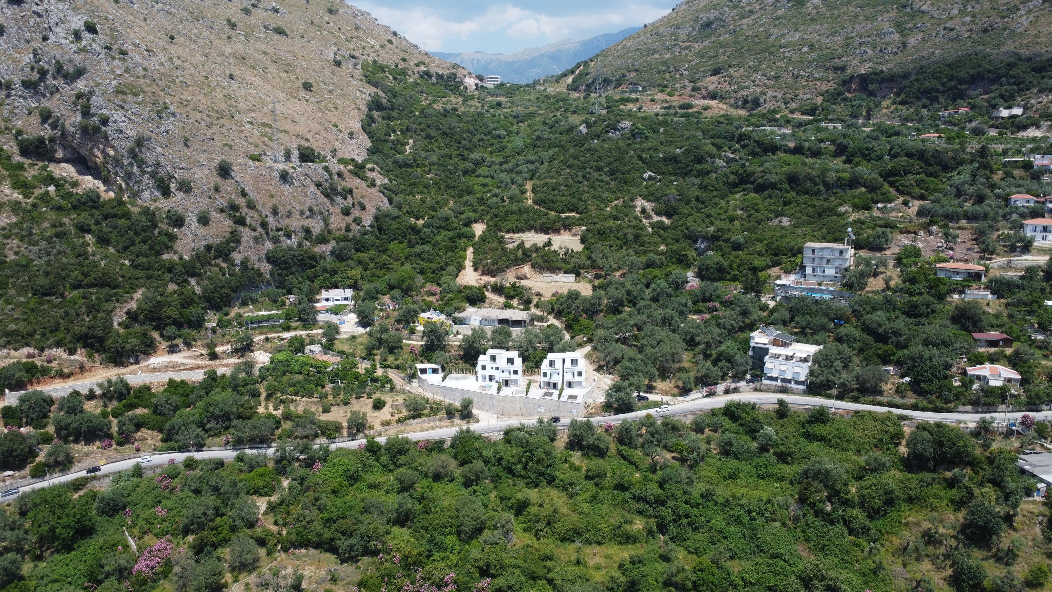 White Residence Villas Borsh