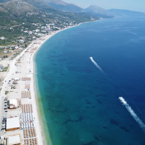 Land for Sale in Borsh– 2000 m² with Ownership Certificate