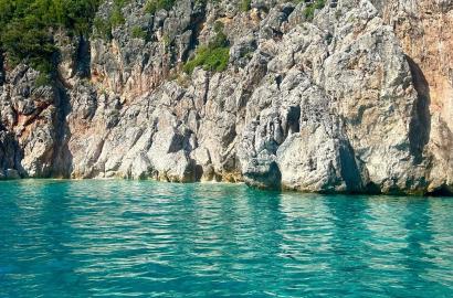 Quality of Life in Albania vs Western Europe: A Local Perspective from Saranda