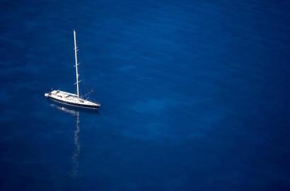 Minimalism by the Sea – Why More Europeans Are Choosing Albania to Live with Less (and Live Better)