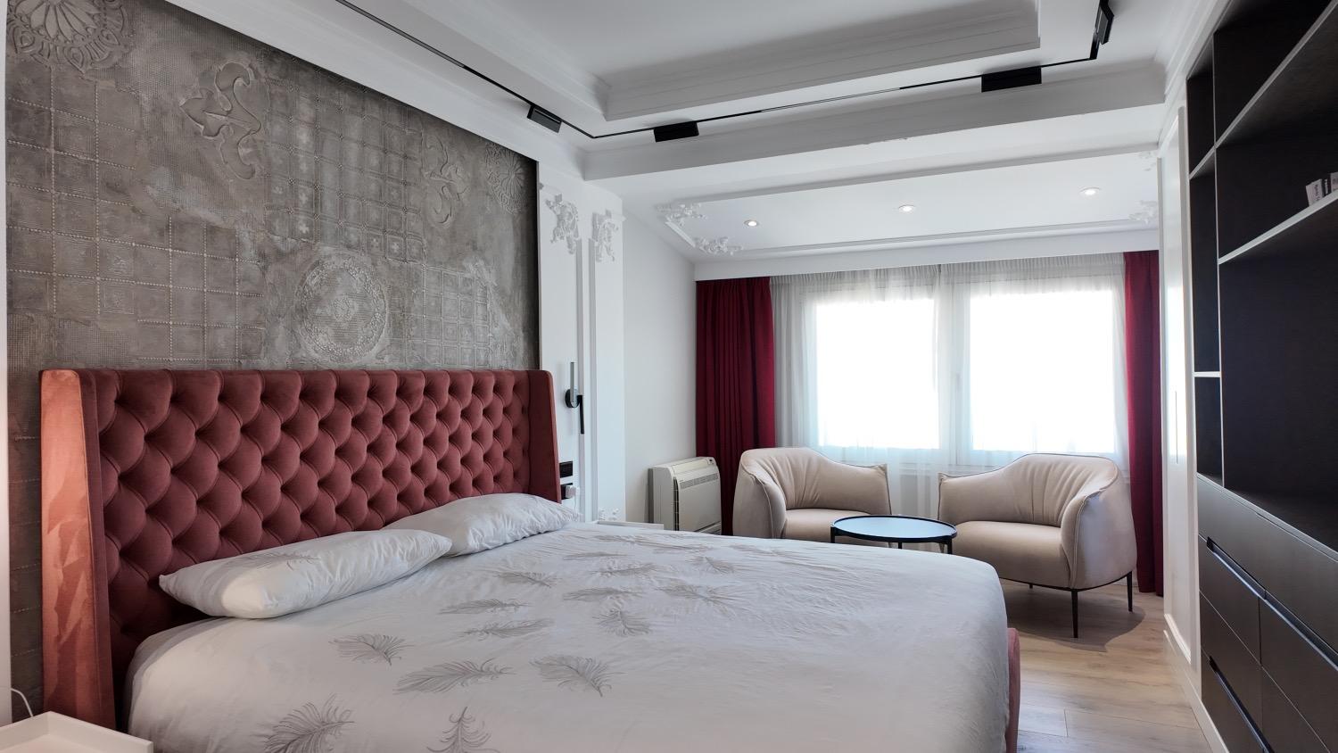 Ático con Vista al Mar en Venta en Saranda – Propiedad de 2 Dormitorios a 100m de la Playa