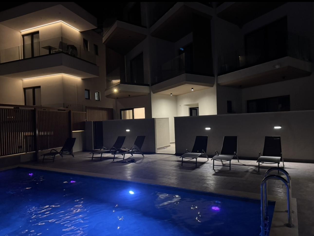 WHITE RESIDENCE by "Klajdi Construction"