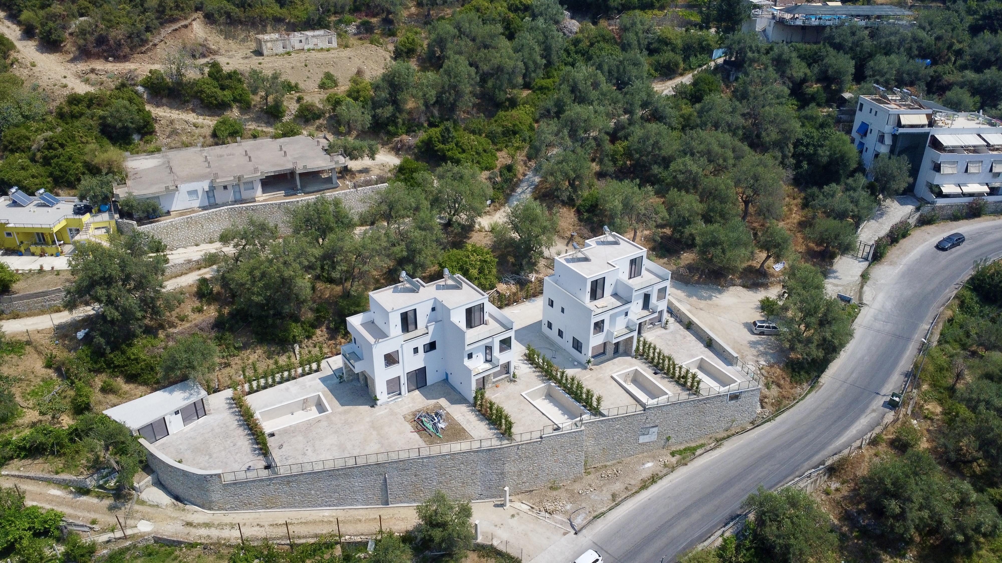 Luxurious Villas 2 For Sale in Borsh , Sarande