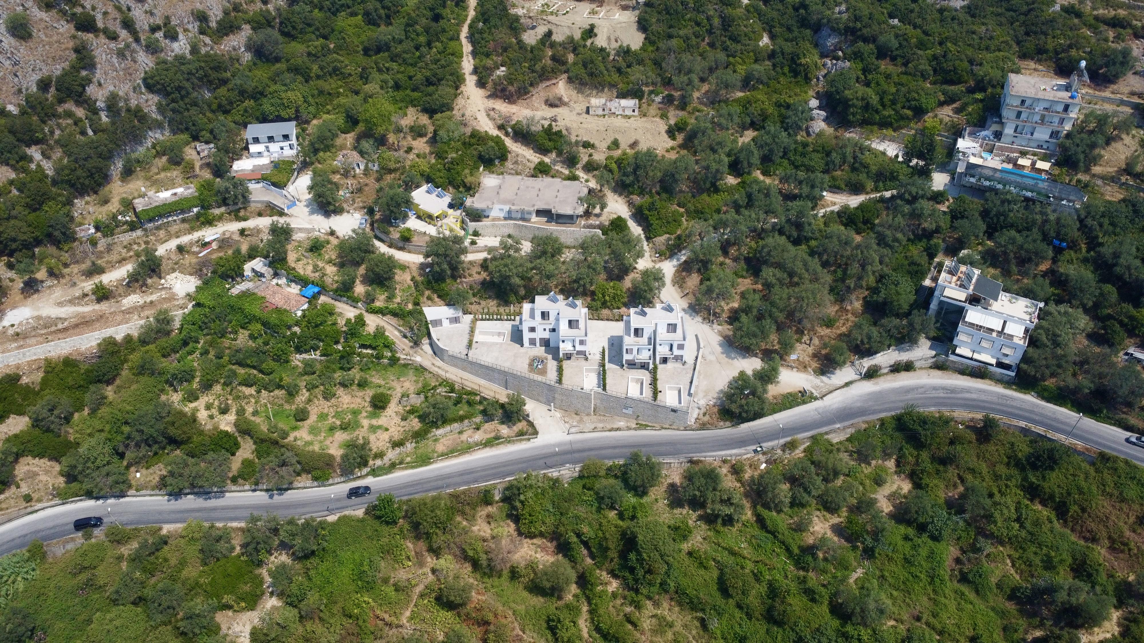 Luxurious Villas 2 For Sale in Borsh , Sarande