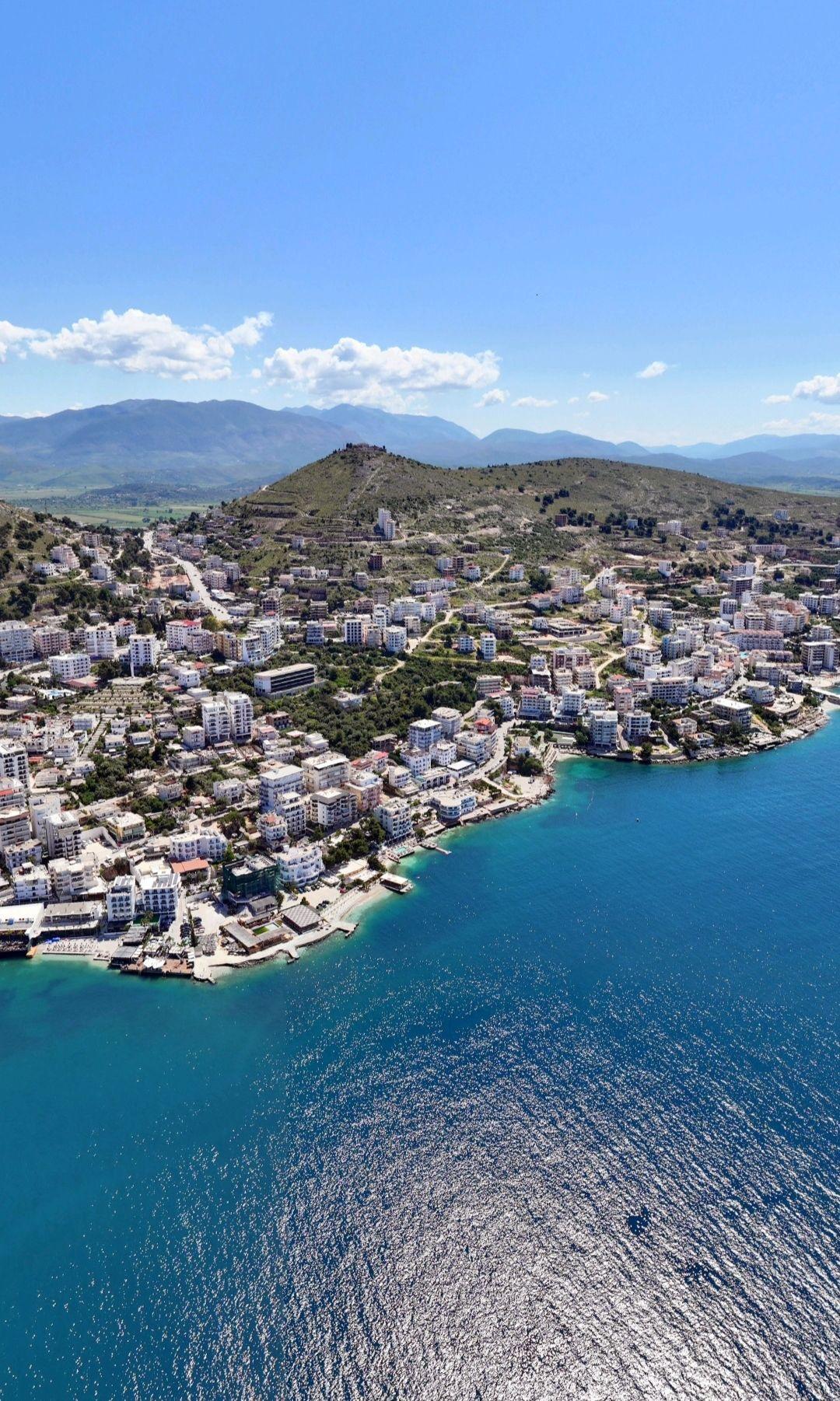 2-Bedroom Apartment for Sale in Saranda – Mitat Hoxha Street, 100m from the Sea
