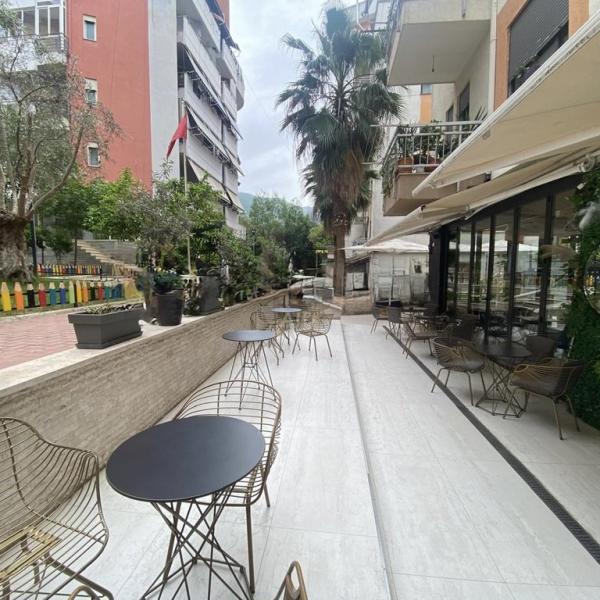 Commercial Bar-Café for Sale in Fresk, Tirana – Fully Furnished Business Space with Established Clientele