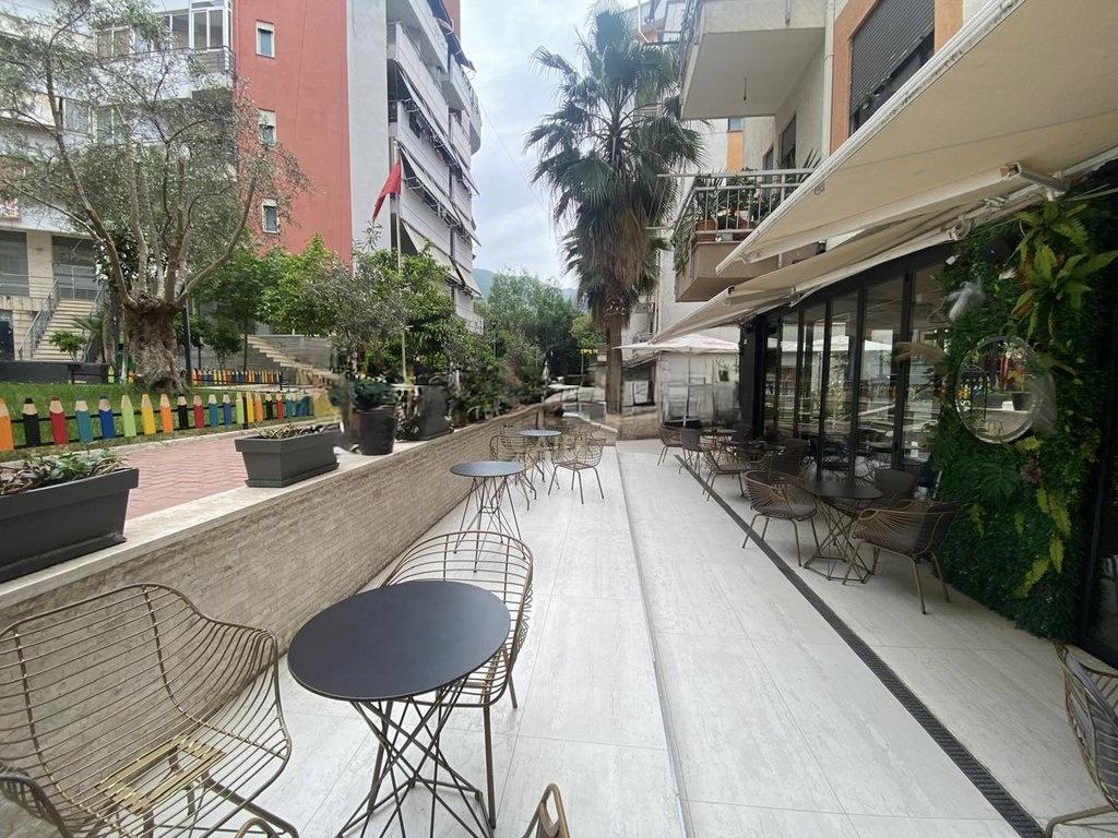 Commercial Bar-Café for Sale in Fresk, Tirana – Fully Furnished Business Space with Established Clientele