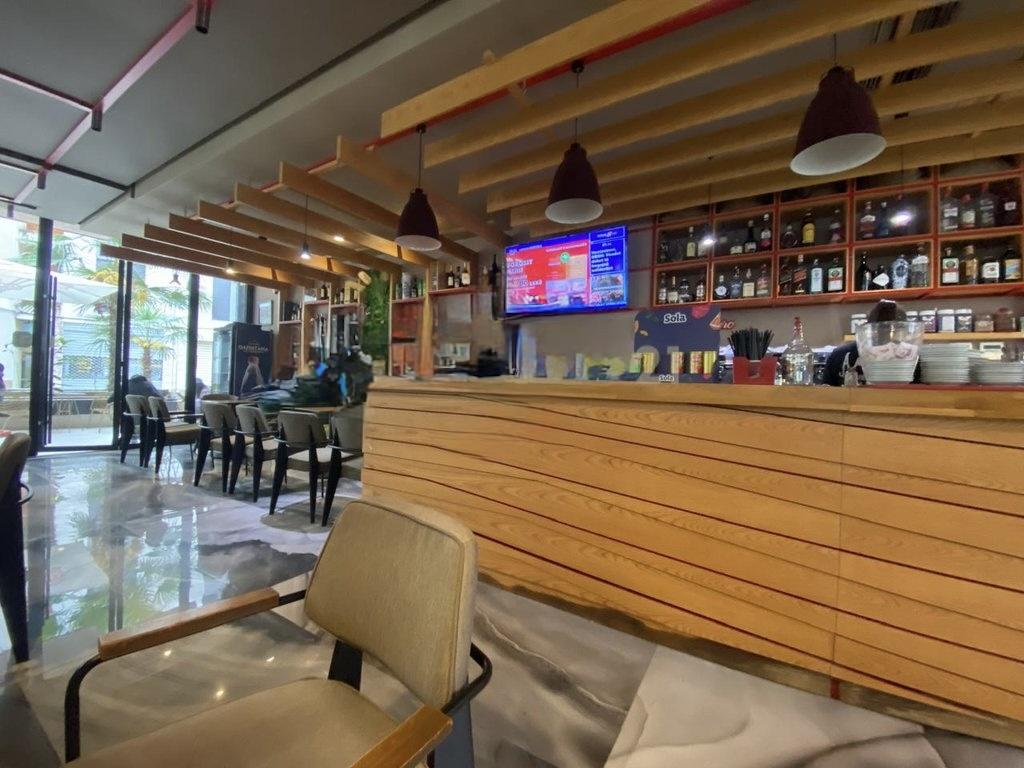Commercial Bar-Café for Sale in Fresk, Tirana – Fully Furnished Business Space with Established Clientele