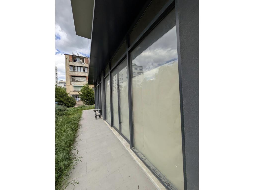 Commercial Unit for Sale on Miha Grameno Street, Tirana – 20 m² Ground Floor Shop