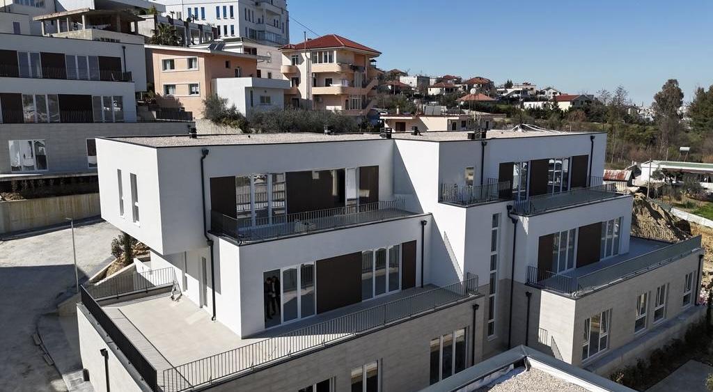 3-Bedroom Apartment with Veranda for Sale in Eden Residence, Sauk – 126.3 m² in Tirana