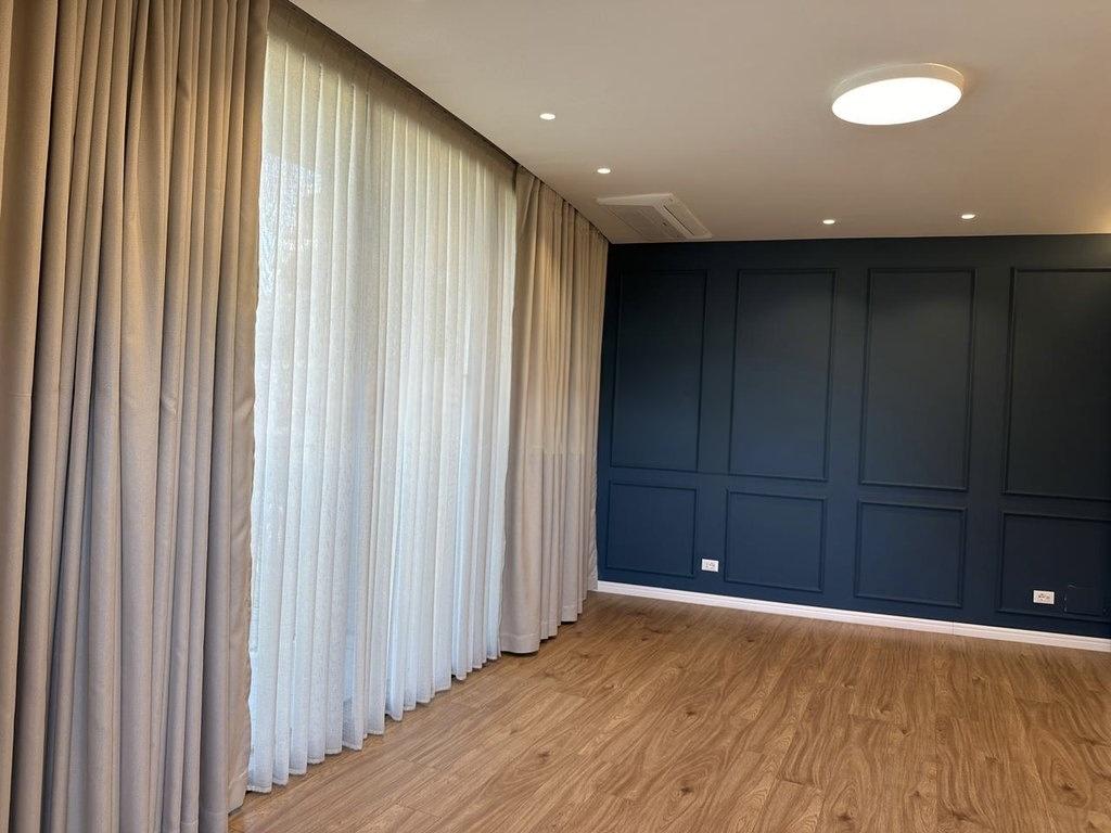 Office Space for Rent at Lake View Residence, Tirana – 106 m² with Parking Space