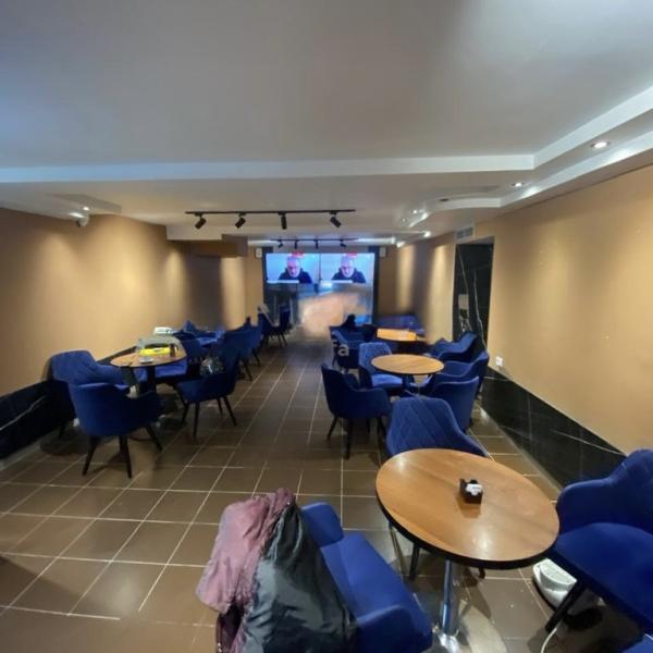 Business for Sale in Wilson Square, Tirana – 100 m² Entertainment Space with Favorable Lease Contract