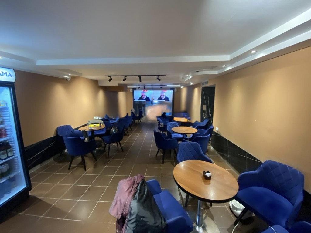Business for Sale in Wilson Square, Tirana – 100 m² Entertainment Space with Favorable Lease Contract