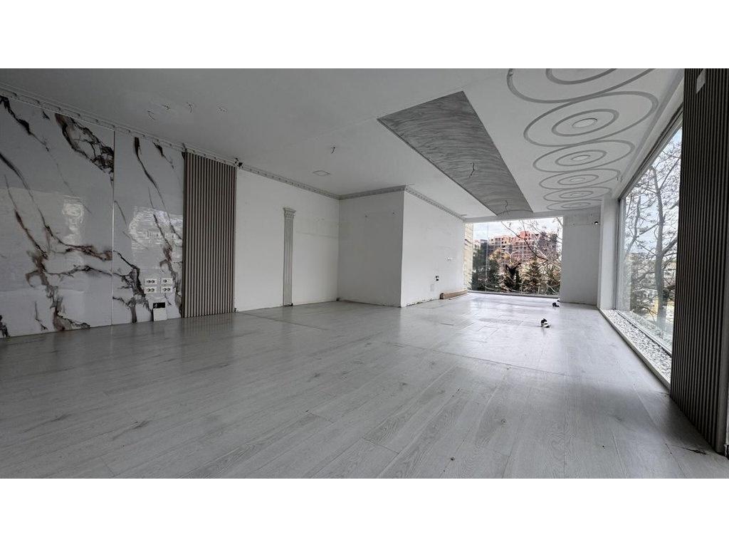 Commercial Space for Sale near 21 Dhjetori, Tirana – 71.5 m² Roadside Unit