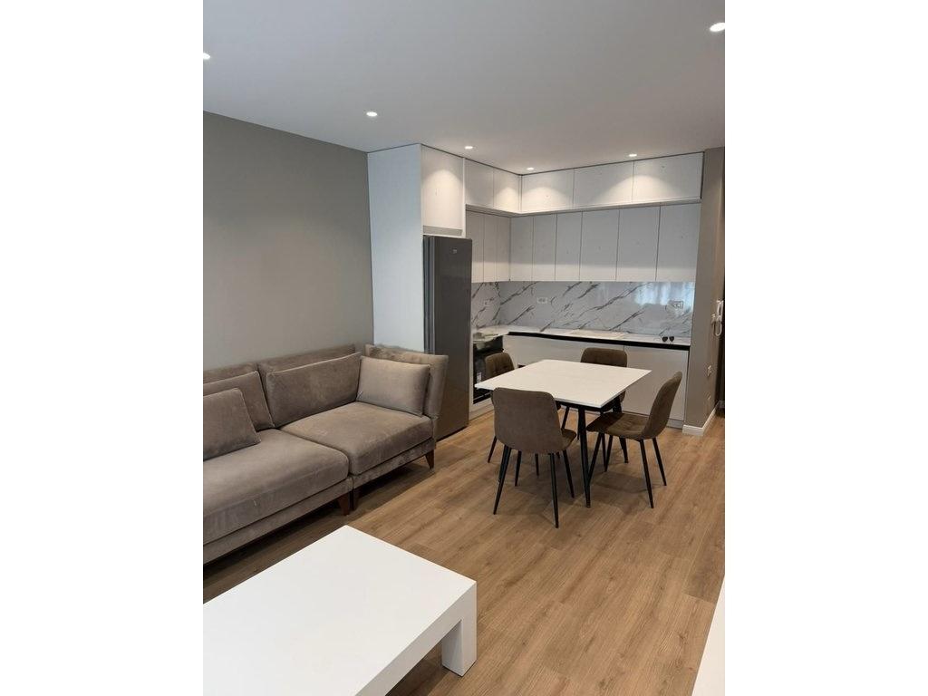 1-Bedroom Apartment for Sale in Xheluks Complex, Rruga e Elbasanit – 59 m² Furnished Apartment