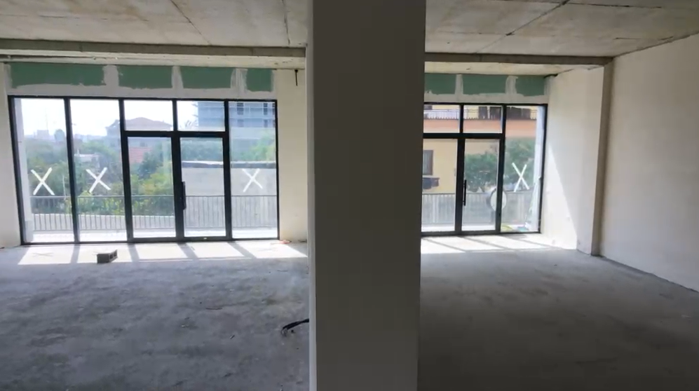commercial for sale in Tiranë, Albania – photo 8