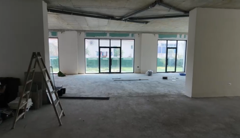 commercial for sale in Tiranë, Albania – photo 6