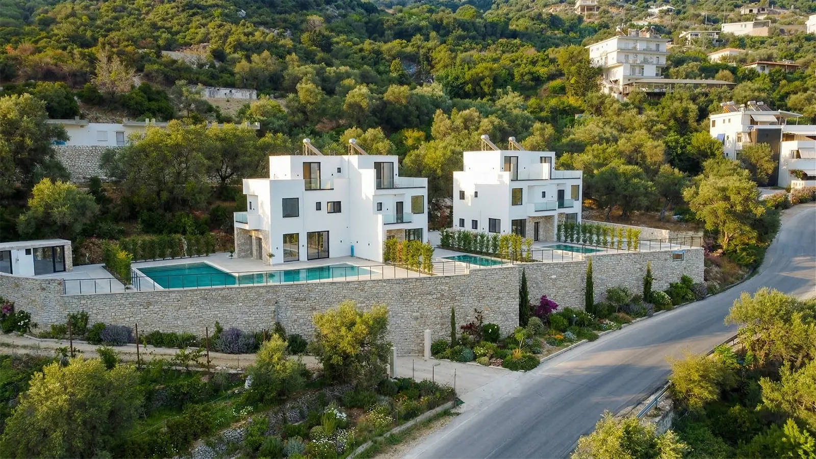 Luxury White Residence Villas