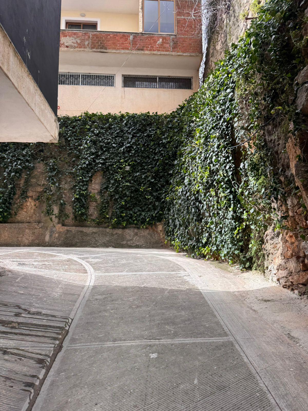 Seaview Apartment Property for Sale in Central Saranda – 2+1 Apartment