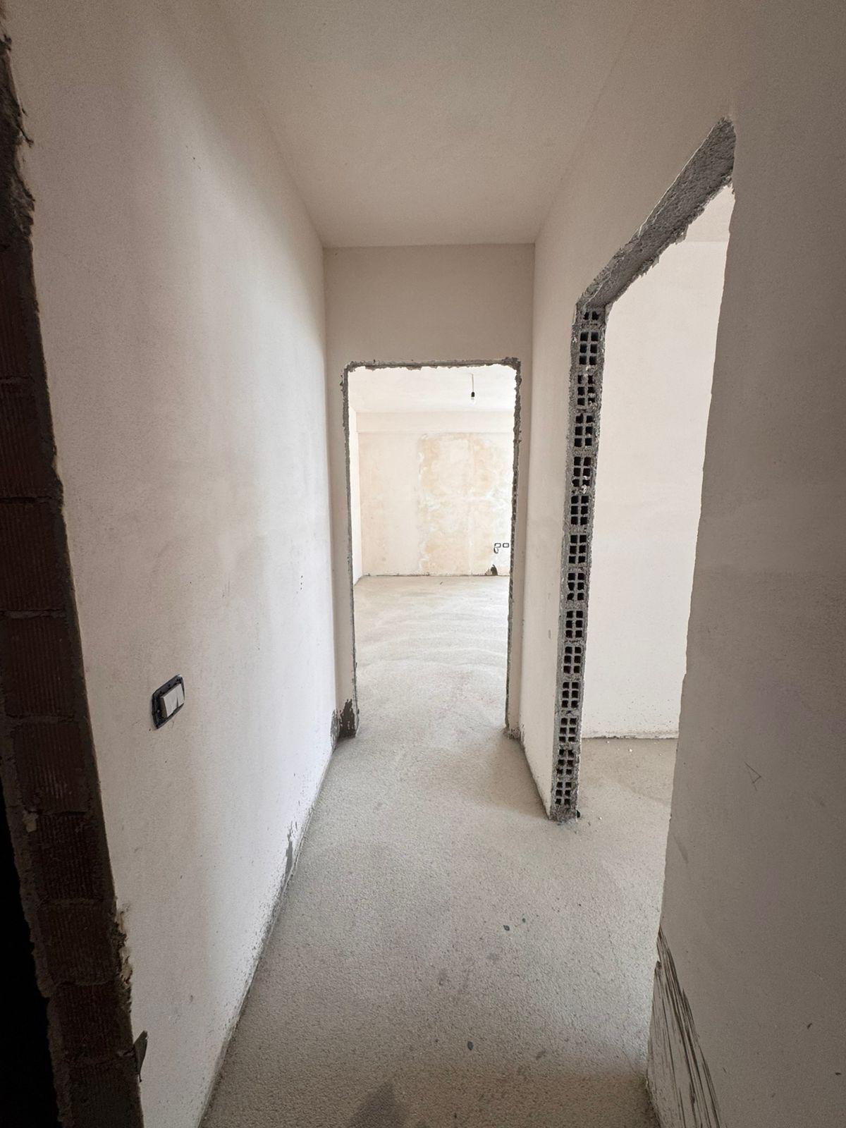 Seaview 1-Bedroom Apartment for Sale in Saranda – 76.83 m², New Building on Panorama Street, First Floor