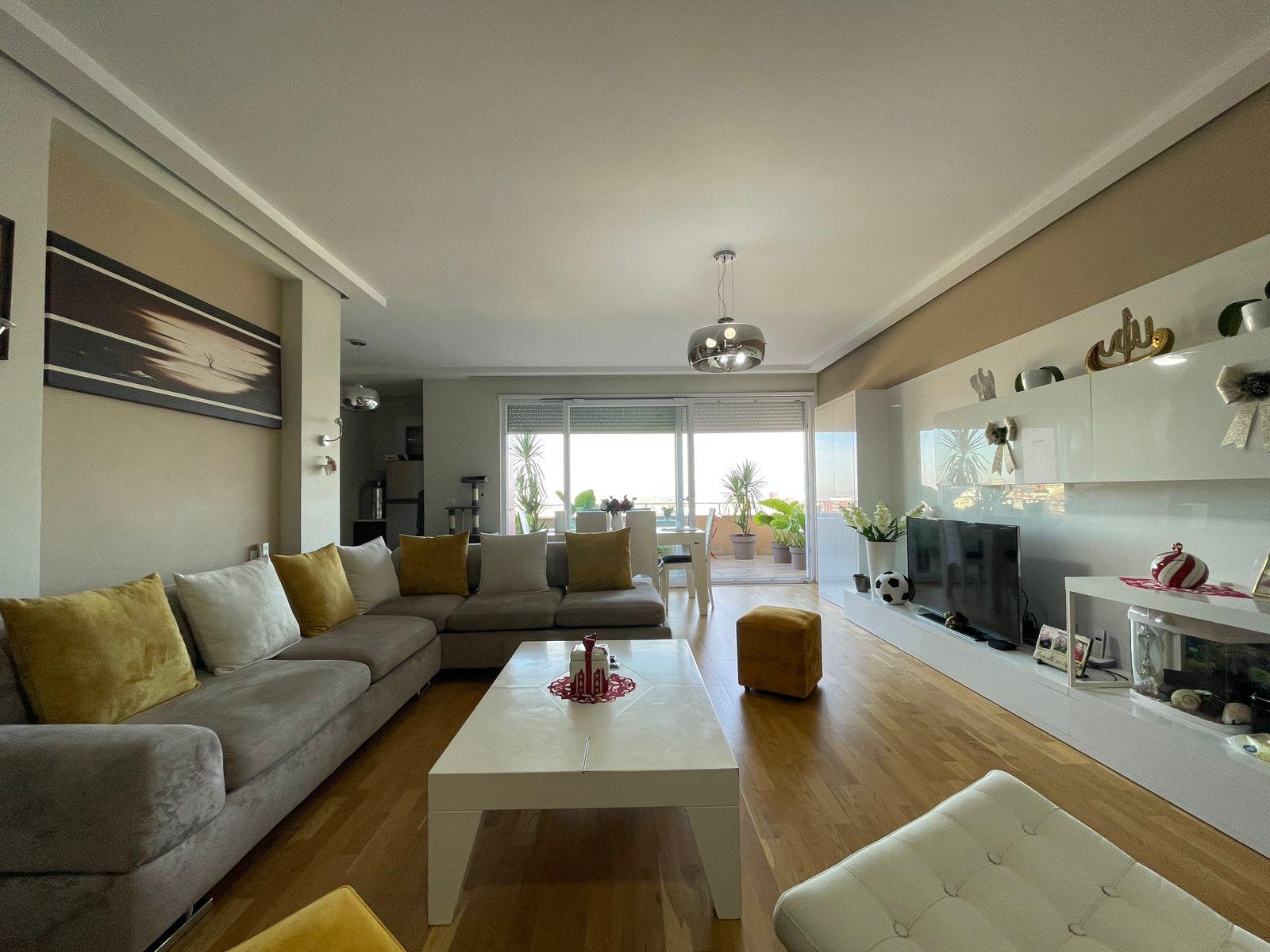 3-bedroom apartment for sale in Tiranë, Albania – photo 2